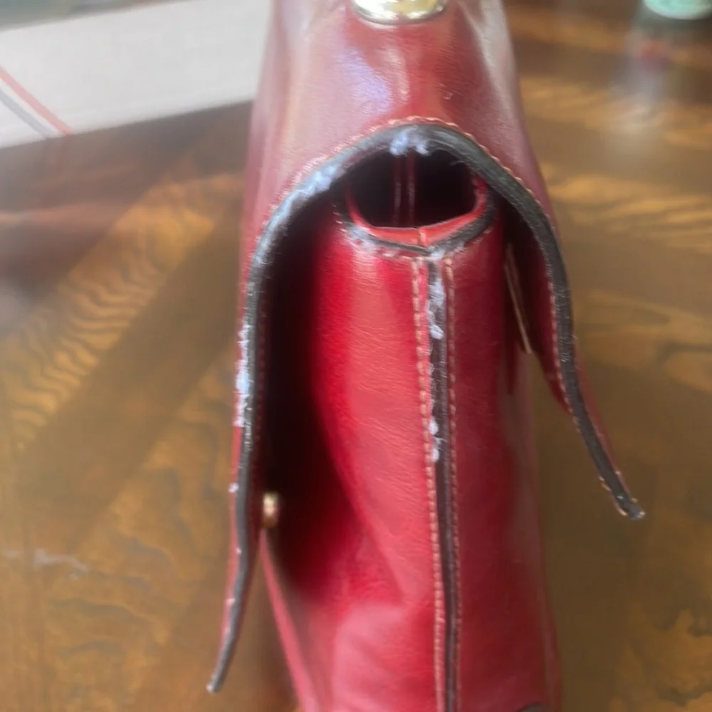 Blood Red Rina Rich Handbag Purse.  Beautiful. - Picture 6 of 15